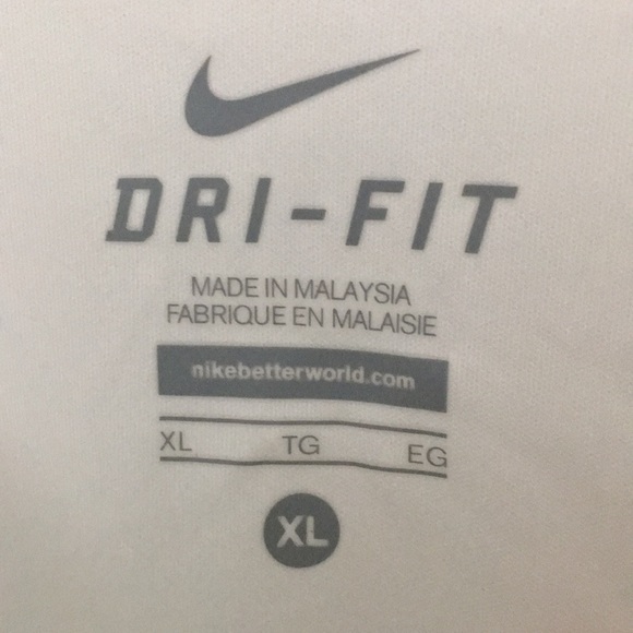 Nike Dri-Fit top - Picture 2 of 2